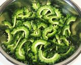 夏に【ゴーヤ人参マヨサラダ】作り方1写真