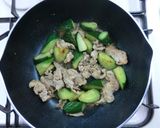 【主菜・副菜】豚肉ときゅうりの味噌炒め作り方5写真