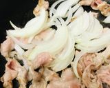 豚肉100g&玉ネギ1/4個の生姜焼き作り方2写真