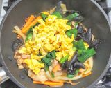 町中華の豚こま肉と木耳と卵のピリ辛炒め作り方5写真