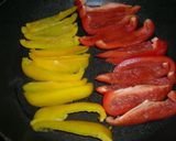 赤&黄色パプリカの焼びたし。作り方1写真
