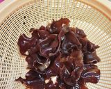 鶏胸肉と旬のキクラゲ&夏野菜の黒酢炒め☆作り方2写真