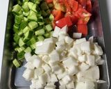 味付けは麺つゆ♬ 山芋とトマトのサラダ作り方1写真