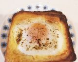 朝食に♪目玉焼きトースト作り方4写真