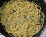 バジルとセミドライトマトのパスタ作り方5写真