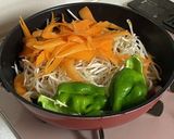 分け盛りで10分弁当 豚しめじもやし炒め作り方5写真