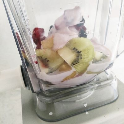RESET SMOOTHIE ベリーミックス 180gとキウイ Amazon.co.jp: グリーンスムージー ダイエット キウイ味 180g 約