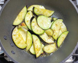 豚こま肉とナスとトマトの味噌炒め作り方4写真