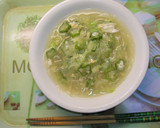 春雨と冷凍野菜と溶き卵のコンソメスープ。作り方4写真