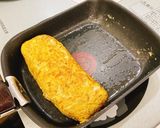 余ったきんぴらごぼうを入れて♪卵焼き作り方3写真