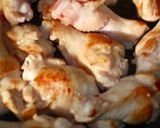 鶏手羽元とジャガイモのホッコリスープ煮作り方1写真