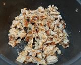 豚となめ茸の味噌汁作り方1写真