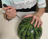 コックからどうぞ♪丸ごとスイカのジュース作り方1写真
