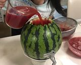 コックからどうぞ♪丸ごとスイカのジュース作り方7写真