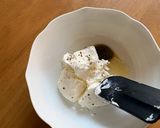 チミチュリクリームチーズの生ハムクラッカー作り方2写真