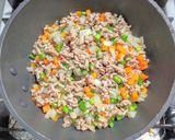 豚ひき肉とニンニクの芽とポテトの卵炒飯作り方6写真