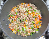 豚ひき肉とニンニクの芽とポテトの卵炒飯作り方6写真