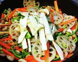 レンコンだしカレー炒め煮。作り方3写真