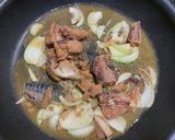 鯖味噌缶で味付け簡単！茄子味噌炒め作り方3写真