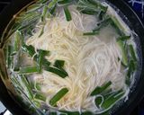 フライパンひとつで温かニラ素麺作り方4写真