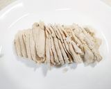 簡単 冷製茹で鶏むね肉のピリ辛油淋鶏ダレ作り方3写真