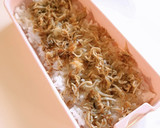 醤油染々～☆しらすおかかの二段のり弁♪作り方3写真