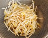 あともう1品♫ もやしのピリ辛胡麻和え作り方1写真
