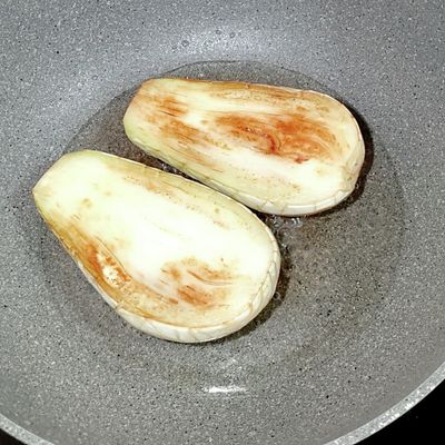 採れたて白ナス【10〜12個】ステーキが美味！レンチンポン酢もね‼︎ 半身でドーン！白なすバターポン酢ステーキ by のり☆nori