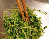 豆苗と海老のサラダ作り方5写真