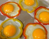 忙しい朝でもみんなのパプリカ目玉焼き^^作り方4写真