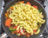 豚こま肉とトマトのカレー炒めパスタ作り方6写真