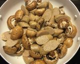 ソーセージ、キャベツ、マッシュルーム蒸煮作り方2写真