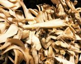モロヘイヤ人参舞茸の鶏胸肉高野豆腐衣炒め作り方3写真