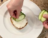 【楽めし】スモークサーモンと胡瓜のサンド作り方2写真
