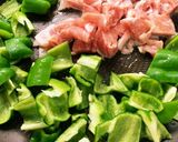 ピーマンと豚肉のピリ辛炒め作り方2写真