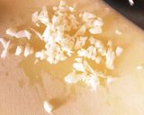 最強 トマト&バジル エビパスタ作り方1写真
