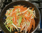 我が家の丼　野菜の皮のきんぴら丼作り方2写真