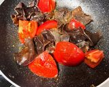 キクラゲと卵のトマト炒め作り方2写真