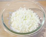 美味い‼️鶏むね肉で作るタコライス☆作り方1写真
