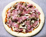 シンプルに【ベーコンときのこのピザ】作り方6写真