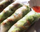 鶏そぼろで生春巻き　チリソースもあう！作り方4写真