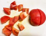 トマトと赤玉ねぎのサラダ作り方1写真
