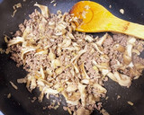 ご飯がすすむ舞茸とそぼろの生姜ごはん作り方3写真