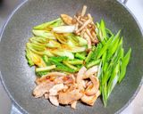 豚バラ肉とゴーヤのピリ辛甘酢炒め作り方5写真
