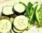 トマトソースで茄子とピーマンのペンネ作り方1写真