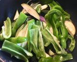 夏野菜と豚こまの簡単炒め作り方2写真