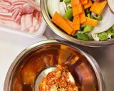 お野菜たっぷり！豚肉もりもり！キムチ炒め作り方1写真