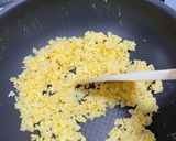 簡単にパラパラになる！鮭しらす炒飯！作り方3写真