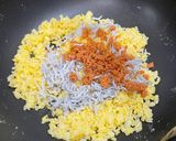 簡単にパラパラになる！鮭しらす炒飯！作り方4写真