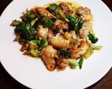 鶏肉とブロッコリーのレモンバジル炒め作り方5写真